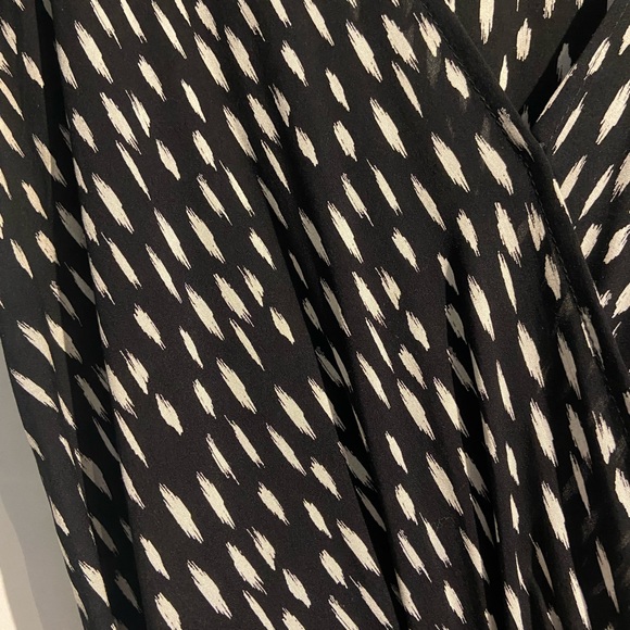 Velvet (brand) Dress - Picture 6 of 6